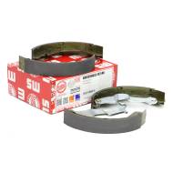 03013704652-SET-MS - SZCZĘKI HAMULCOWE "MS" OPEL AGILA, SUBARU JUSTY III, SUZUKI IGNIS II, WAGON R, WAGON R+ 1.0-1.5 05.